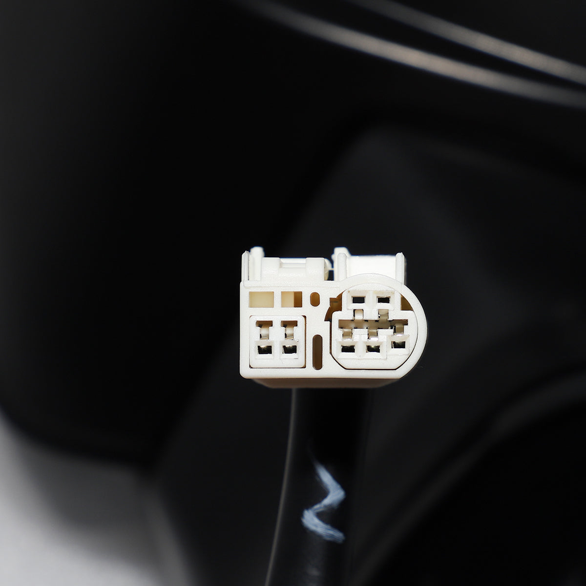 TGN Passenger Side View Mirror for 2018-2023 Toyota Camry - Power Operated, Paint to Match, Heated Glass, Turn Signal Light - TGNTO1321367