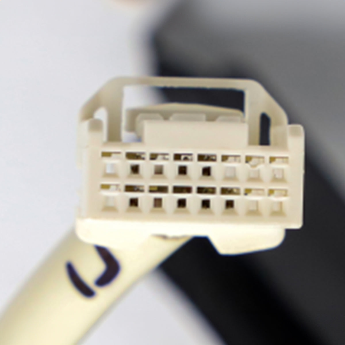 TGN Passenger Side View Mirror for 2017-2020 Nissan Rogue - Power Operated, Paint to Match, Heated Glass, Turn Signal Light - TGNNI1321287