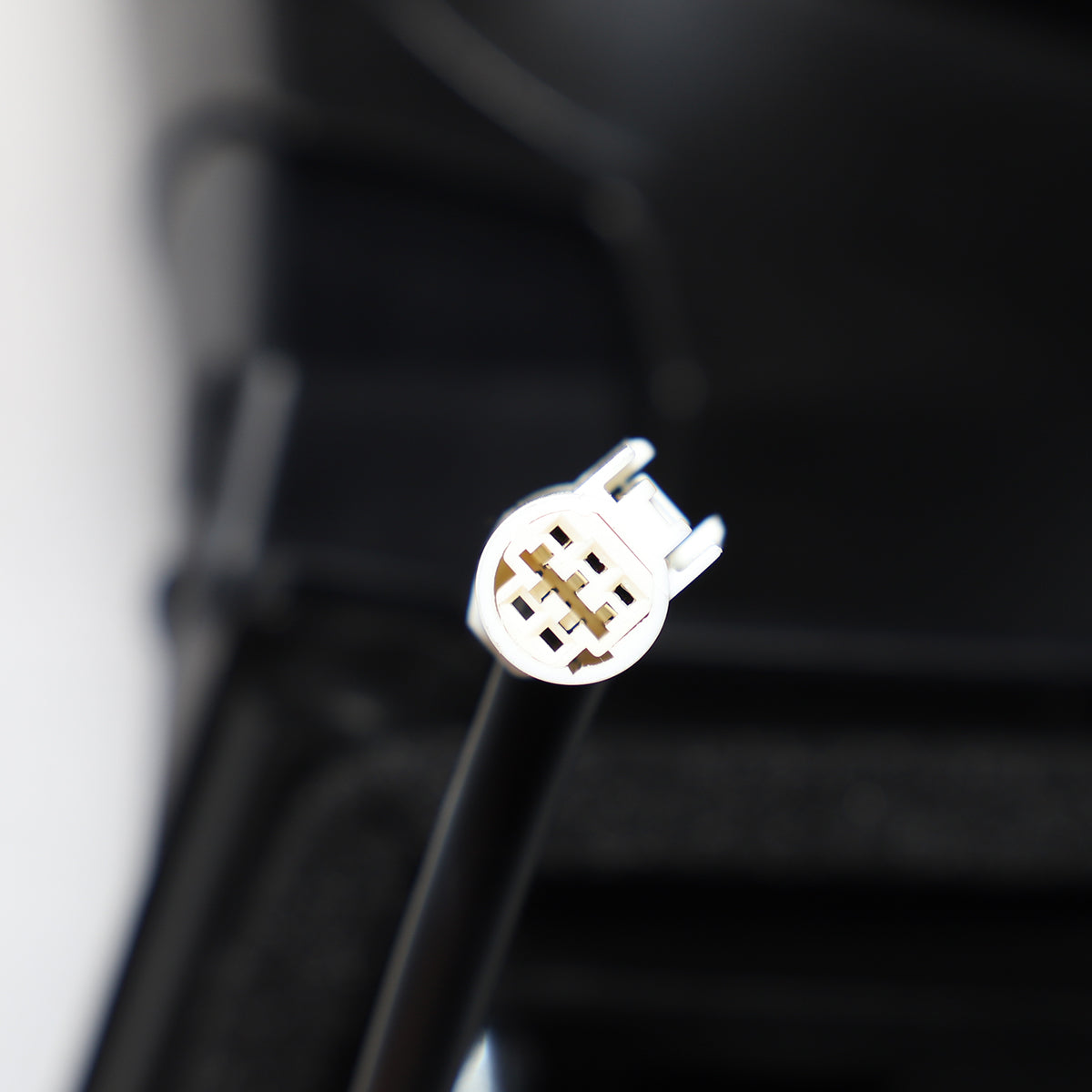 TGN Driver Side View Mirror for 2008-2014 Toyota Highlander - Power Operated, Paint to Match, Non Heated - TGNTO1320245