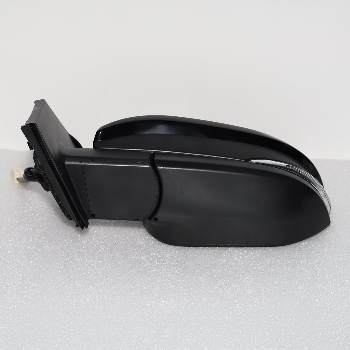 TGN Driver Side View Mirror for 2013-2015 Toyota RAV4 - Power Operated, Paint to Match, Heated Glass, Turn Signal Light, Blind Spot Monitor - TGNTO1320311