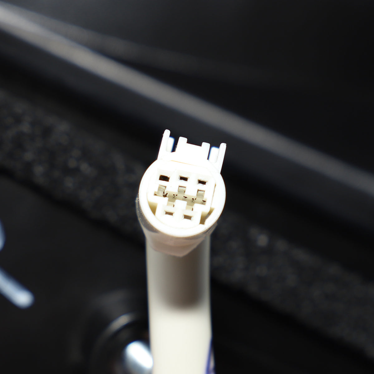 TGN Passenger Side View Mirror for 2008-2014 Toyota Highlander - Power Operated, Paint to Match, Non Heated - TGNTO1321245